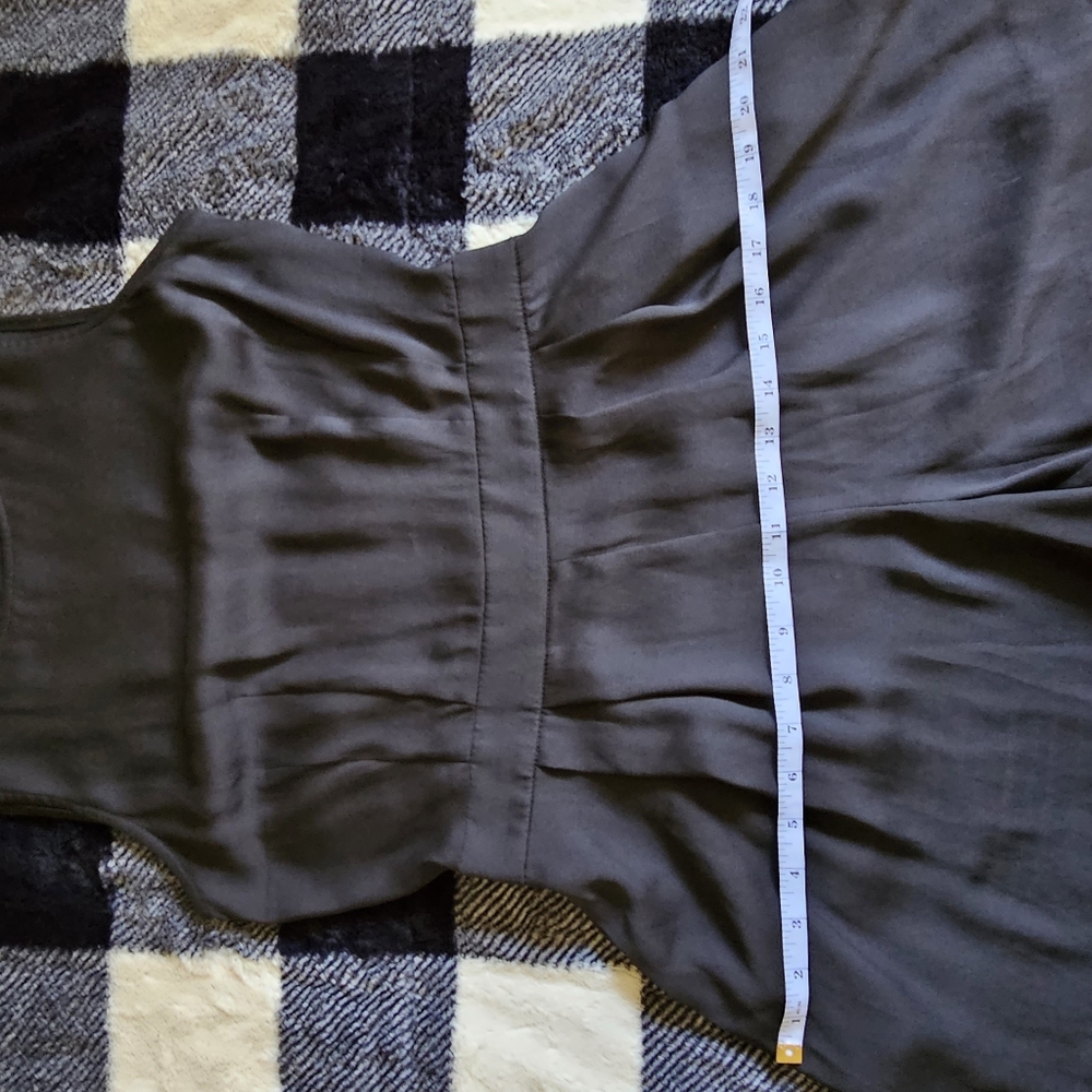 Loft romper, size 0 - Picture 9 of 11